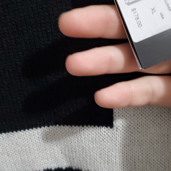 Bnwt diesel sweater - Picture 4 of 8